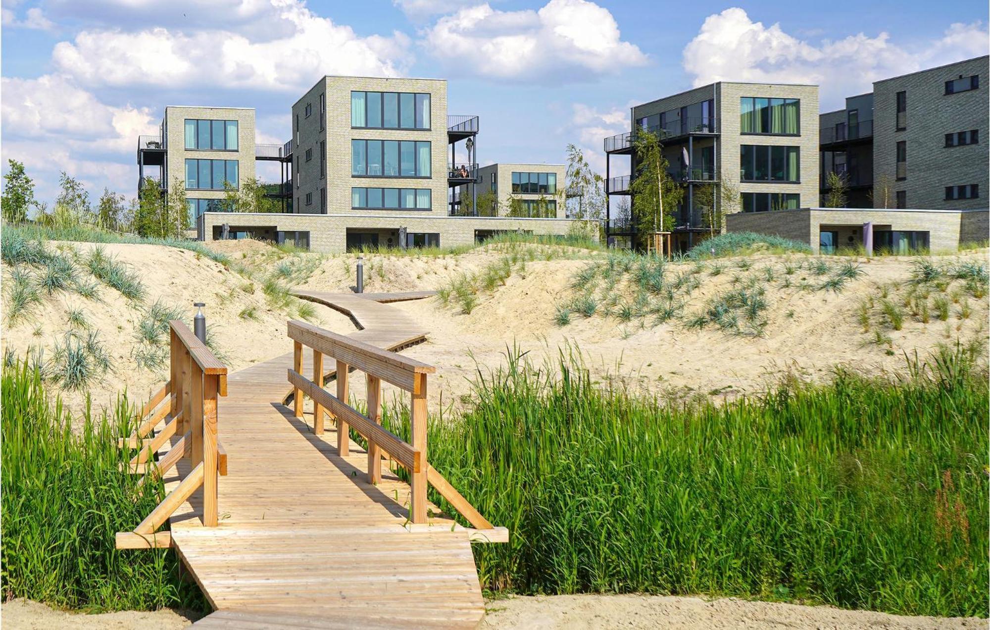 2 Bedroom Beach Front Home In Lembruch-Duemmer See Exterior foto